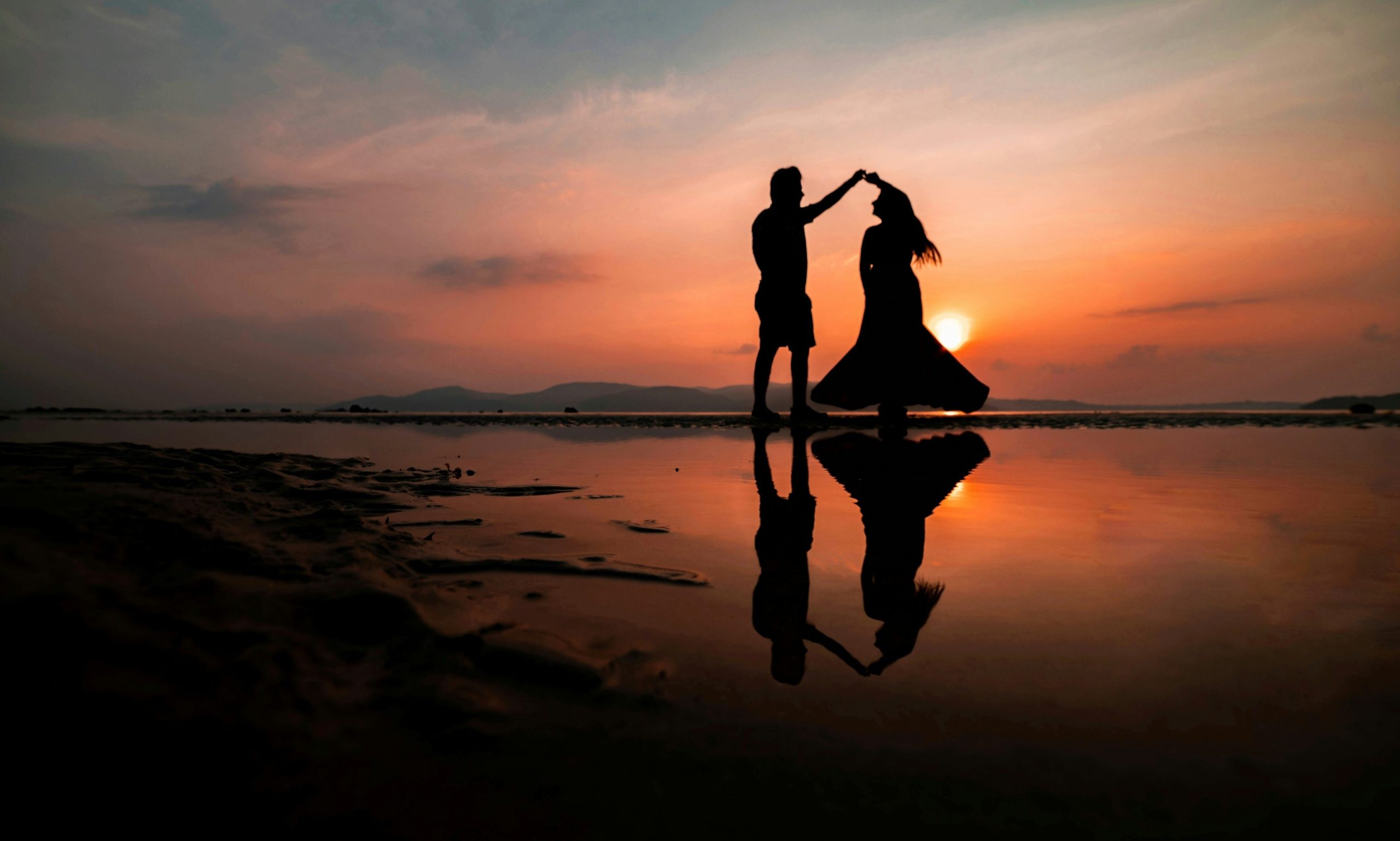 How to Meet People in Real Life Again: Why Experience-First Dating Is Changing Modern Romance 